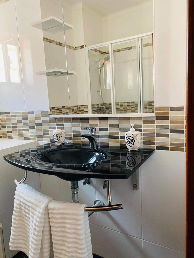 Albufeira Beach Side Apartment ภายนอก รูปภาพ
