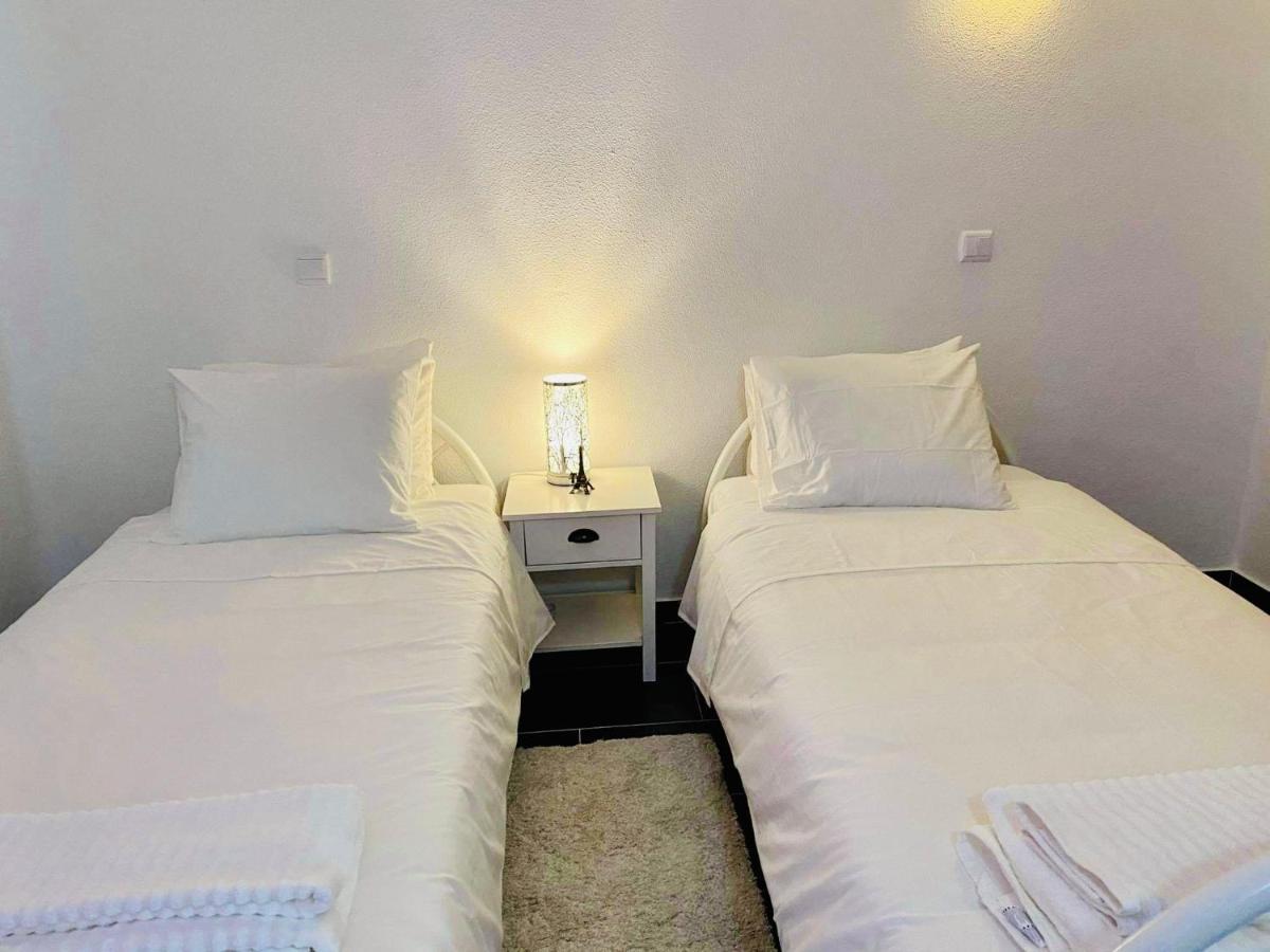 Albufeira Beach Side Apartment ภายนอก รูปภาพ